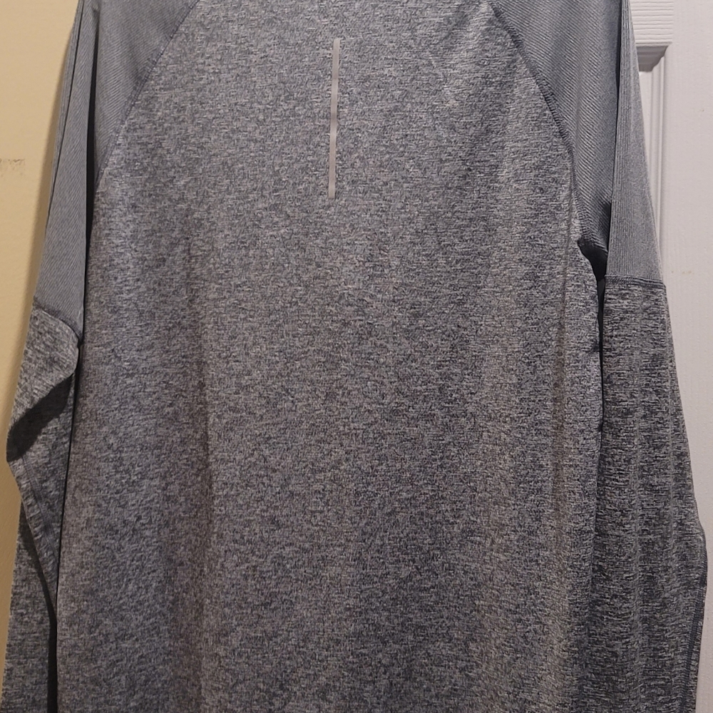 Mens medium 3/4 zip Nike - Picture 2 of 3